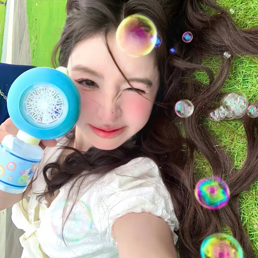 国师大人凶且甜封面