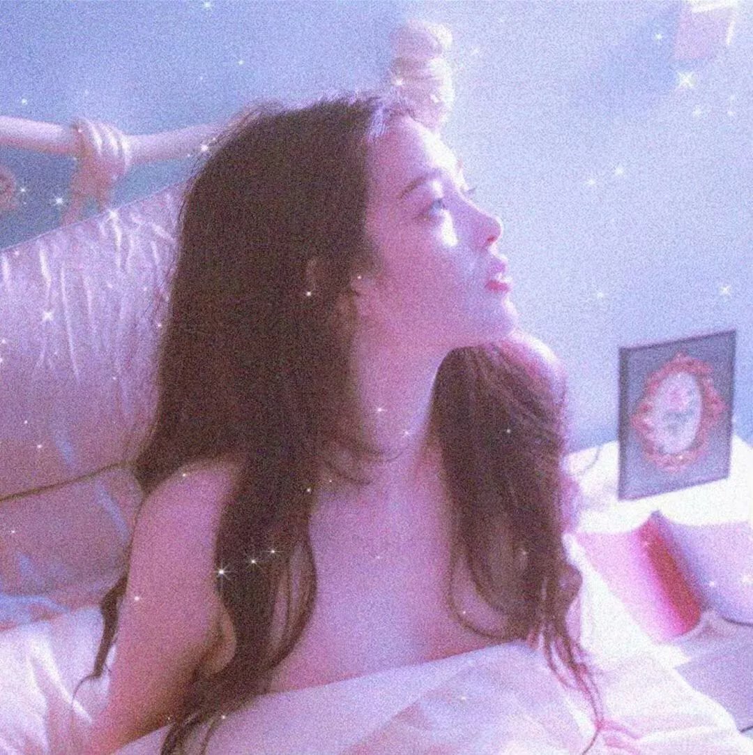幽魂娜娜封面
